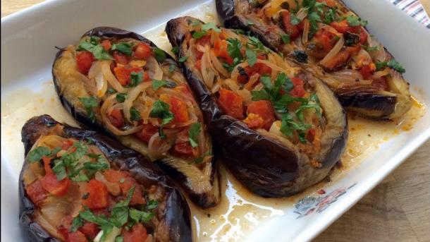 “Imam bayıldı”: berenjenas rellenas a la turca