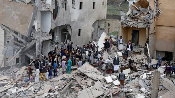 Arap hyzmatdaşlygyna degişli harby uçarlar bazar ýerine howa hüjümini gurady