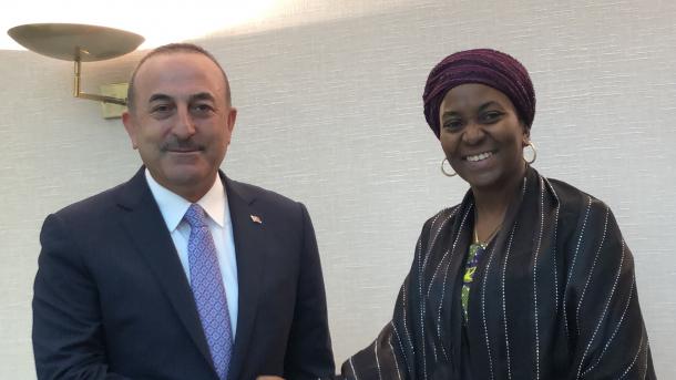 Takimi Çavusoglu-Tunis, në fokus ambasada e Sierra-Leones në Ankara