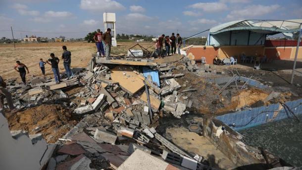 إسرائيل تستهدف أكثر من 140 نقطة في غزة