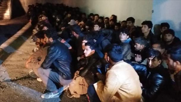 221 مهاجر غیرقانونی در وان ترکیه دستگیر شدند