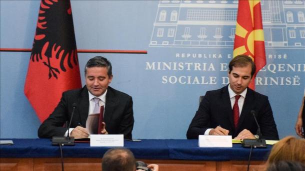 Shqipëri&Maqedoni lidhin marrëveshje për njohjen e pensioneve