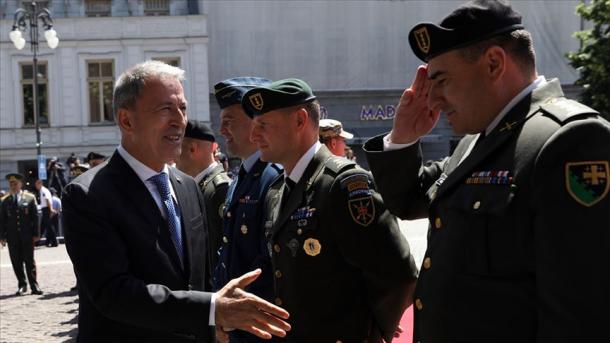 Visite de Hulusi Akar en Géorgie