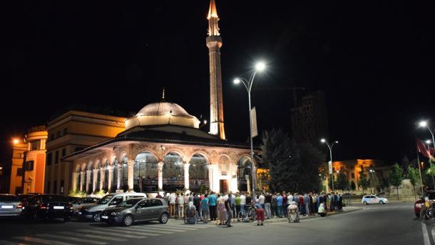 Balkanlarda kadir gecesi_arnavutluk_04.jpg