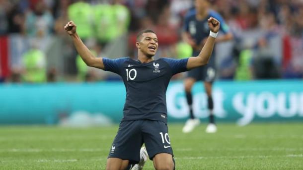 Kylian Mbappe bora mwenye umri mdogo katika kombe la dunia Urusi