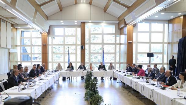 Zvicër – Vazhdojnë negociatat për zgjidhjen e problemit qipriot