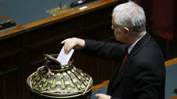 Itali – Zhvillohet turi i katërt vendimtar i presidencialeve