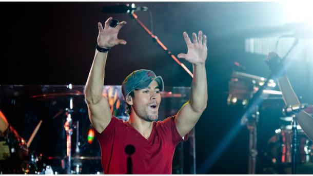 Enrique Iglesias promueve un concierto solidario en Lisboa