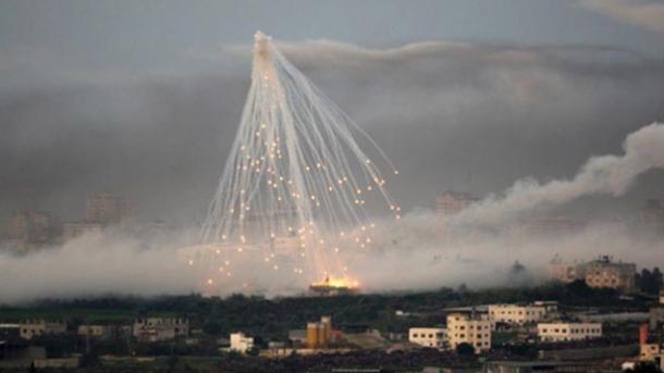 Syrie : Les forces du régime bombardent Idleb au phosphore blanc