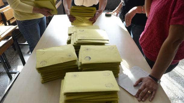 Turqi – Numërohen votat e ardhura nga jashtë vendit