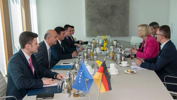 Gjermania mbështet Kosovën në fushën e arsimit