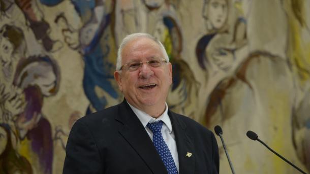 Izrael - Reuven Rivlin gati të takojë Abbasin