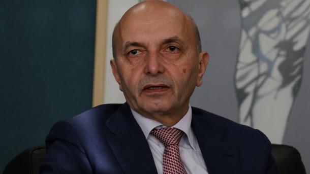 Mustafa i gatshëm për dialog pa kushte