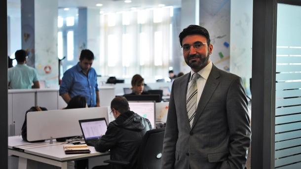 Vahap Yeroglu, të drejtosh me profesionalizëm