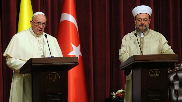 Takim i Papa Françeskut me Kreun e Dijanetit Mehmet Gormez