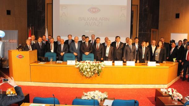 TRT organizon panelin "Zëri i Ballkanit"