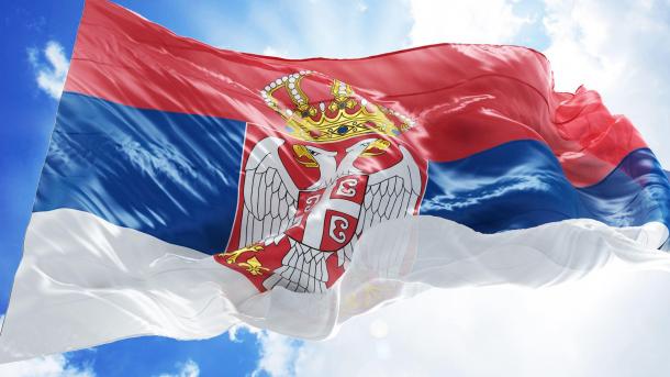 Srbija: Prosečna plata u oktobru oko 422 evra