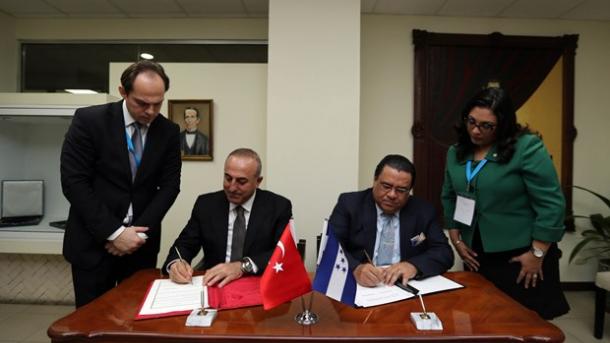 Honduras e Turquia assinam acordo de cooperação comercial