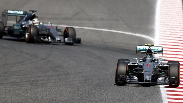 Formula 1 - Nico Rosberg, më i shpejti në provat e Spanjës