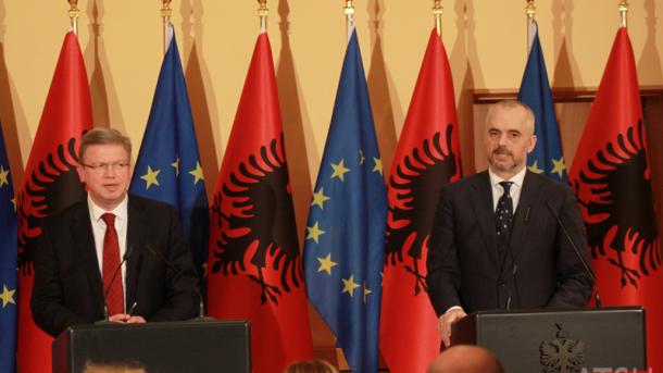 Fyle sot në Tiranë për Dialogun e Nivelit të Lartë Shqipëri-BE