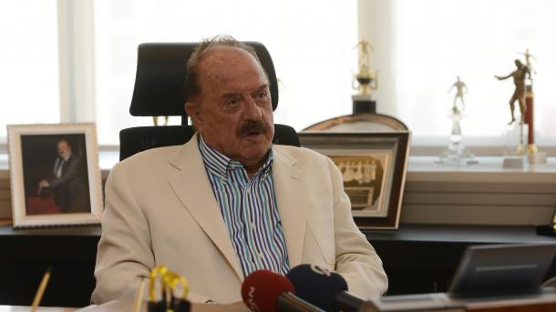 Presidenti i Genclerbirliği nuk lejon lojtarët të mbajnë mjekër