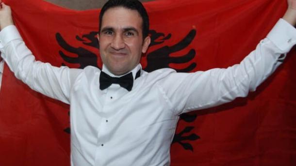 Koray Zeytinoğlu, të këmbëngulësh drejt suksesit