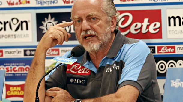 Futboll - Napoli nuk është i interesuar për Balotellin e Lavezzin