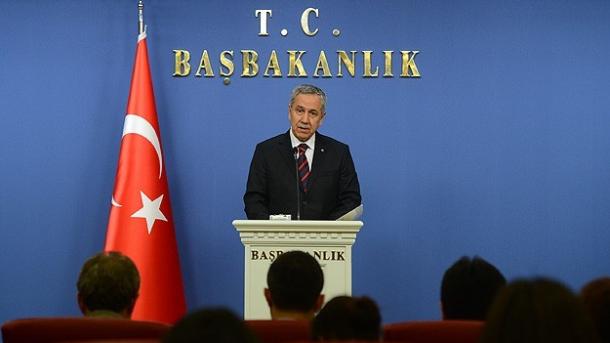 Turquia planeia transformar as escolas de Gulen em Fundações