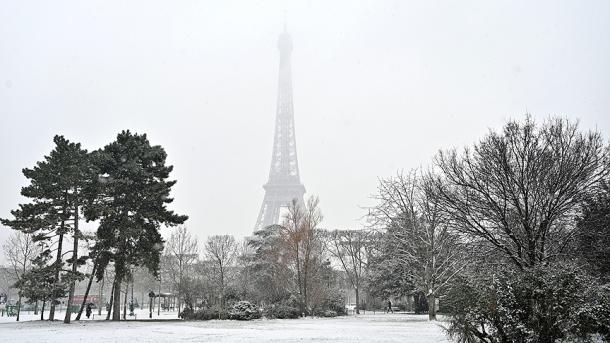 RÃ©sultat de recherche d'images pour "gif animÃ© paris neige hier"