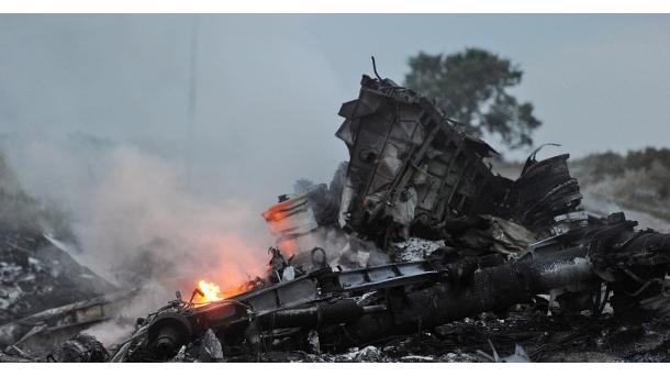 Rússia garante que foi um “míssil ucraniano” que derrubou o avião da Malaysia Airlines em 2 014
