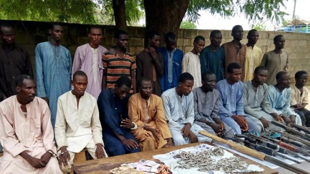 Libertam 1400 membros do Boko Haram