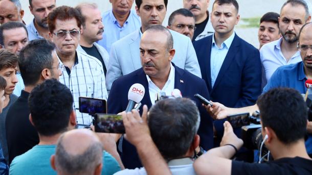 Çavushollu: Vazhdojmë bisedimet për zgjidhjen e problemit të Arakanit