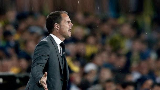 Inter yamtimua kocha wake Frank de Boer