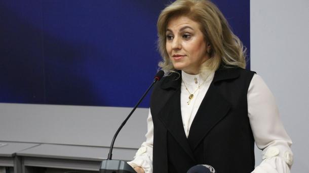 Makedonya-da 15 Temmuz ve Yeni Türkiye paneli düzenlendi_Büyükelçi Tülin Erkal Kara.jpg