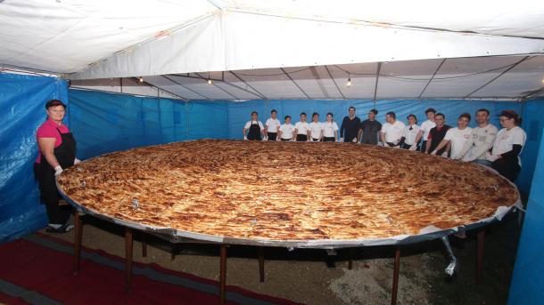 Bosna Tuzla borek 1.jpg
