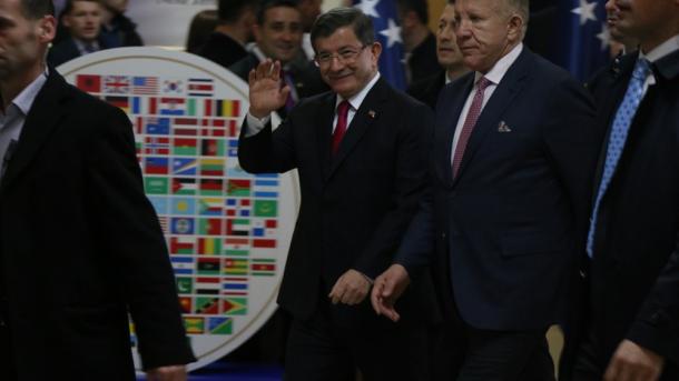 kosova-nın bağımsızlığının 10. yılı etkinlikleri_ahmet davutoğlu2.jpg
