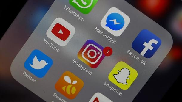 インスタ、Facebook、WhatsAppに問題あり