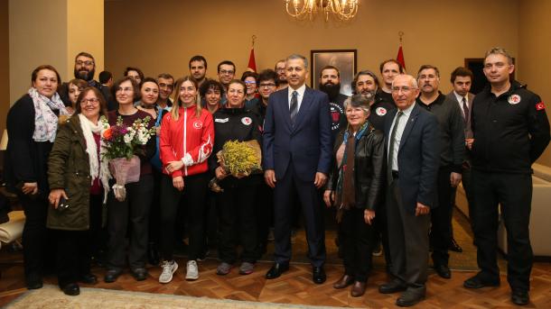 Турската екипа се врати од Третата национална научна експедиција на Антарктикот