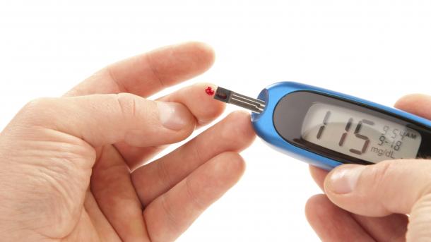 Samsung trabaja en un medidor de glucosa en sangre sin pinchazo