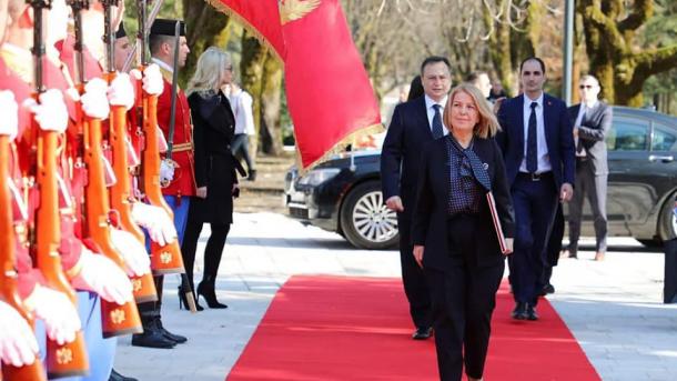 Karadağ-da Türkiye B.Elçisi_Songül Özan.jpg