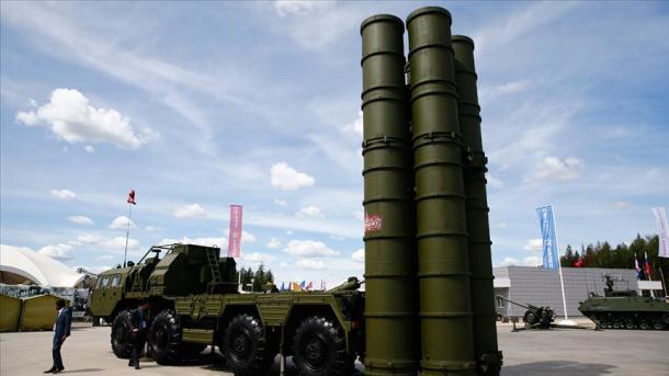 S400防空导弹系统开始被运抵安卡拉