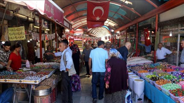 استقبال گردشگران از بازارمرزیفون آراستاسی در آماسیای ترکیه