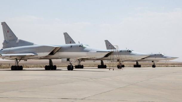 Irani i jep fund përkohësisht përdorimit të bazës në Hamedan nga ana e avionëve rus