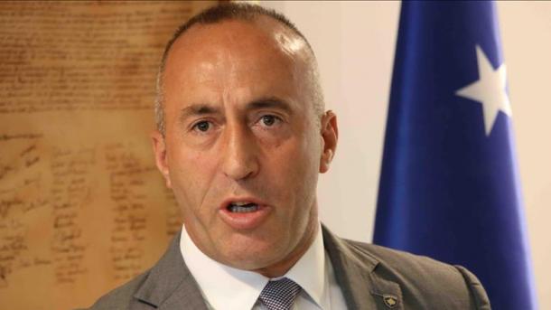 Kosova - Mocion votëbesimi kundër qeverisë si dhe protesta kundër Presidentit
