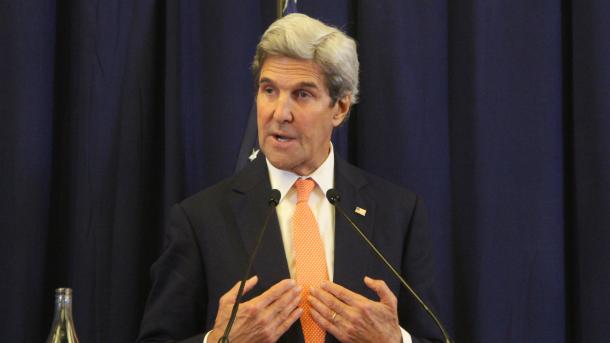 Kerry: Përparime të vogla pas takimit me Lavrov
