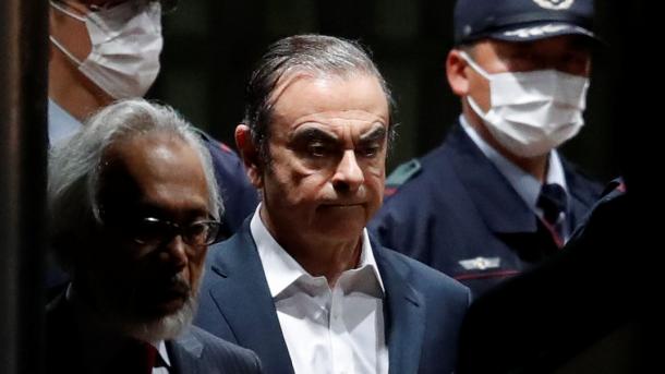 Ex Nissan chief Carlos Ghosn è fuggito in Libano