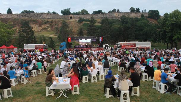 belgrat kalemegdan iftar.jpg