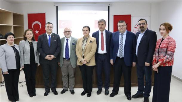 Turqia kontribuon në përmirësimin e trajnimit të personelit mjekësor shqiptar