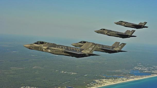 日本、アメリカからF-35戦闘機100機追加購入へ