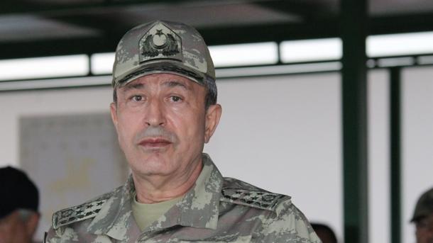 genel kurmay baskani hulusi akar-efes 2016.jpg